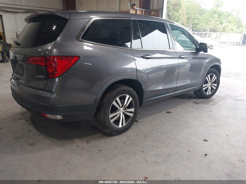 2017 HONDA PILOT auction photo 4