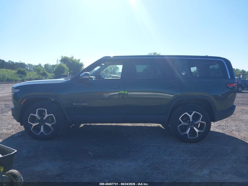 2023 Rivian R1S Adventure/Adventure Dual Motor Max Pack/Adventure Dual Motor Perf Max Pack VIN: 7PDSGBBA5PN025570 Lot: 45457731