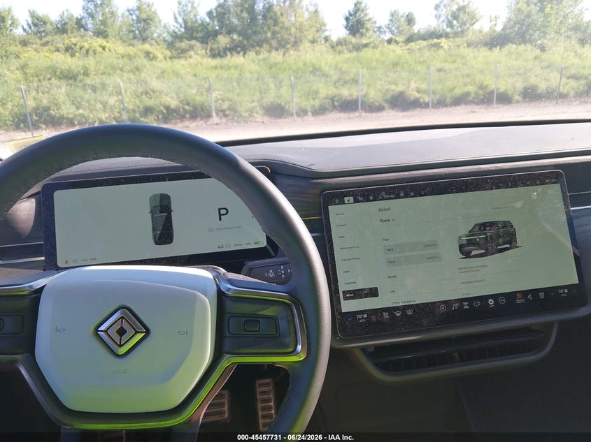 2023 Rivian R1S Adventure/Adventure Dual Motor Max Pack/Adventure Dual Motor Perf Max Pack VIN: 7PDSGBBA5PN025570 Lot: 45457731