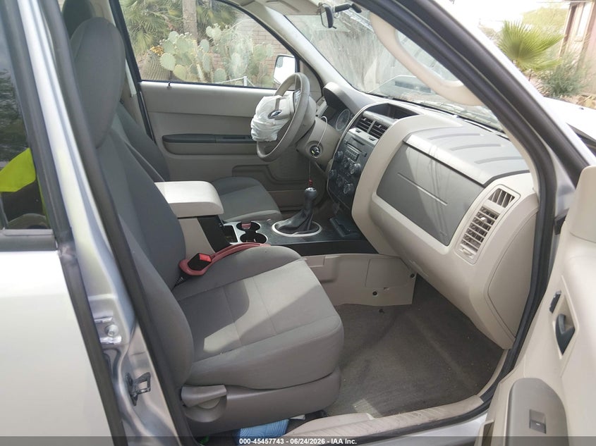 AtlanticExpress - Ford Escape