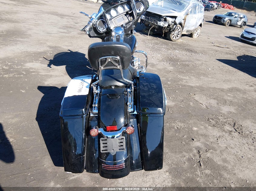 2014 Harley-Davidson Flhx Shrine Street Glide VIN: 1HD1KPM13EB701376 Lot: 45457790