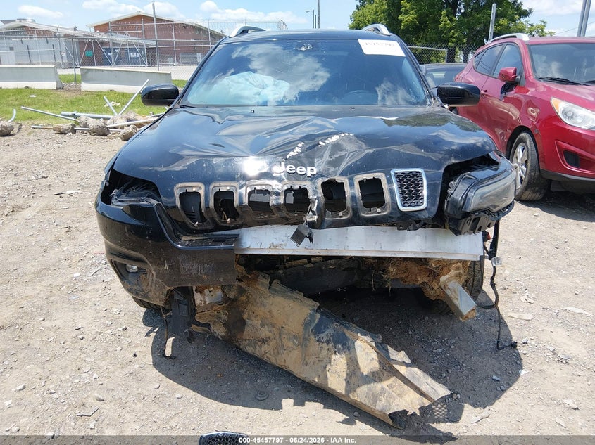 2019 JEEP CHEROKEE auction photo 6