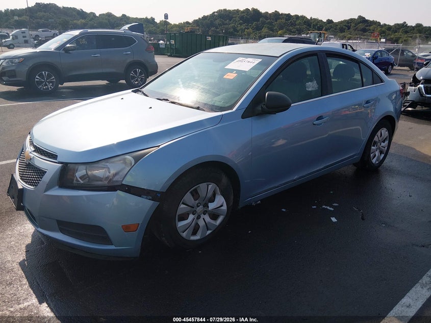 Vin: 1g1pc5sh2c7114107, lot: 45955957, chevrolet cruze ls 20122