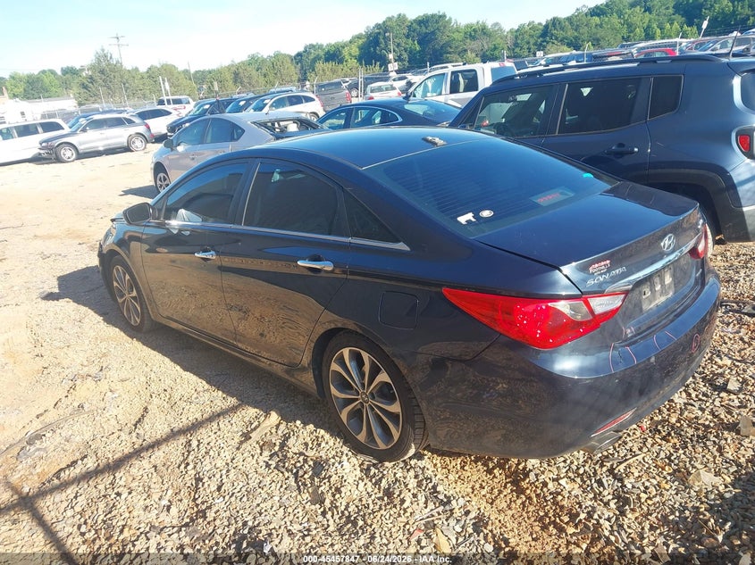 2013 HYUNDAI SONATA auction photo 3