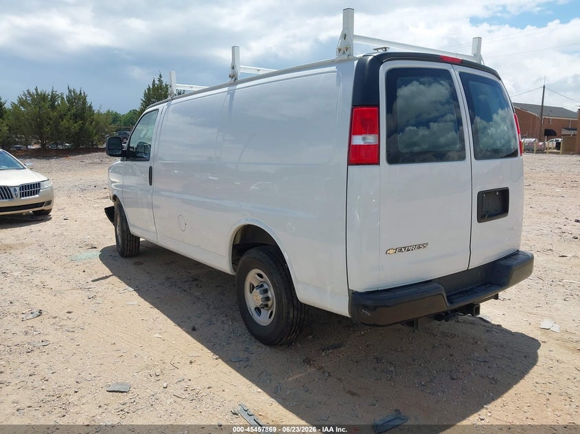 2024 CHEVROLET EXPRESS CARGO auction photo 3