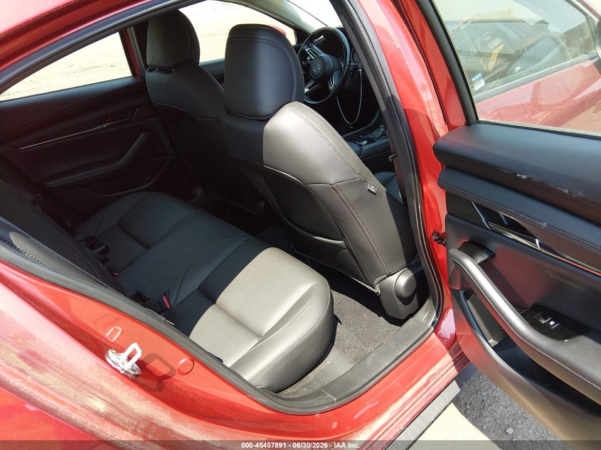 MAZDA MAZDA3 - zdjęcie 8
