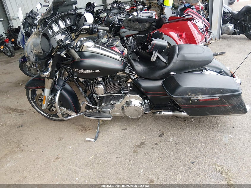 2016 Harley-Davidson Flhxs Street Glide Special VIN: 1HD1KRM12GB627866 Lot: 45457910