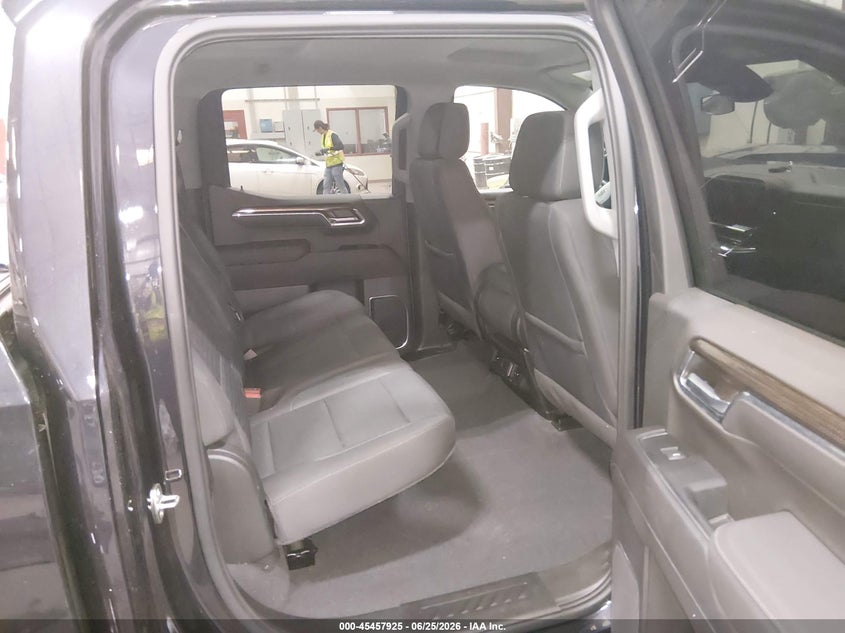 2023 CHEVROLET SILVERADO 1500 auction photo 8