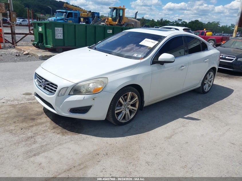 2012 VOLVO S60 auction photo 2