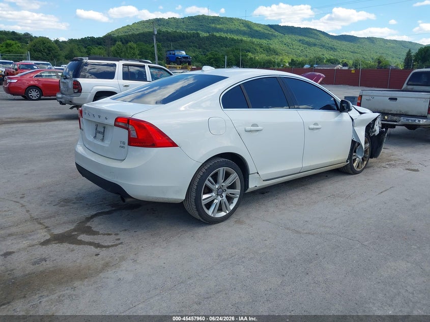 2012 VOLVO S60 auction photo 4