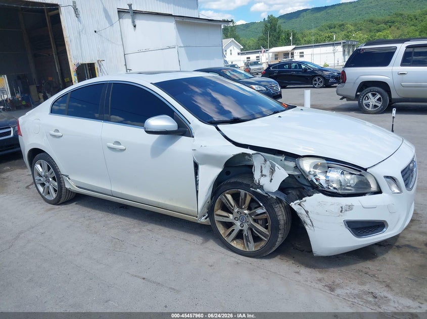 2012 VOLVO S60 auction photo 6