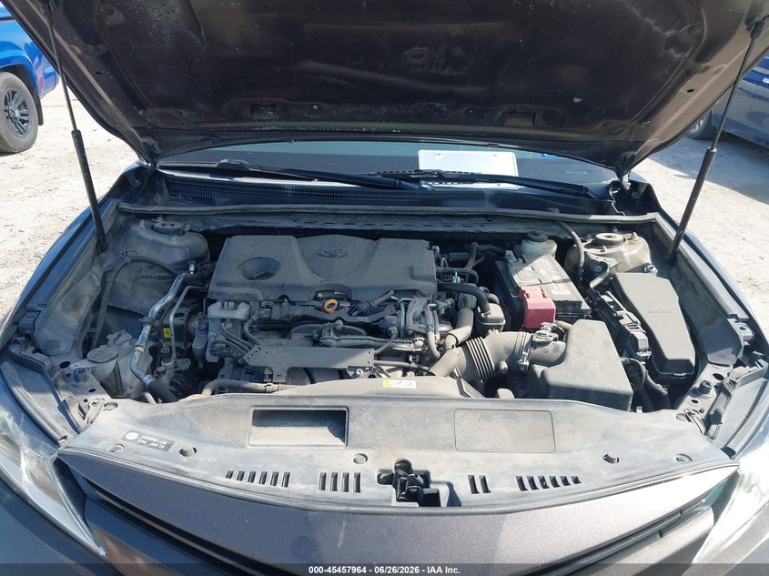 TOYOTA CAMRY - zdjęcie 10