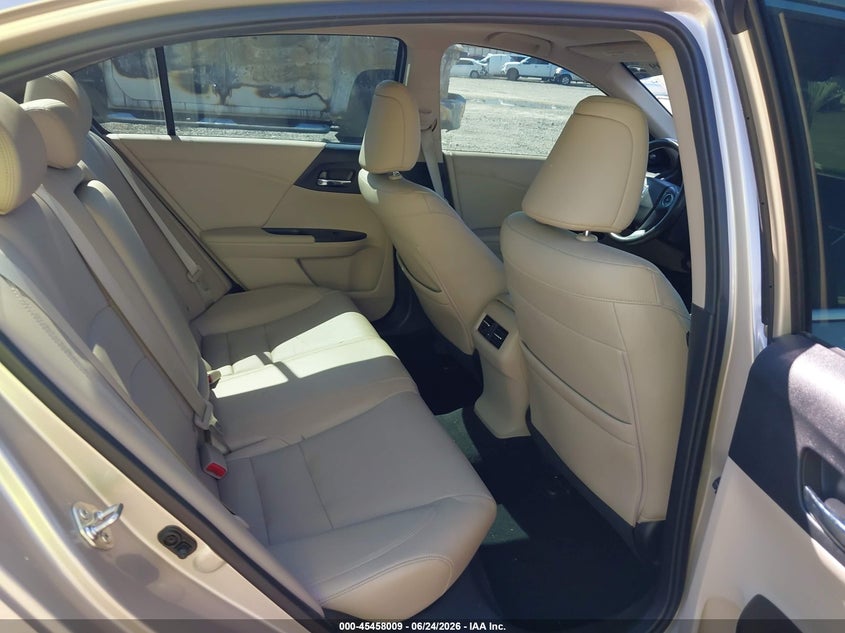 HONDA ACCORD 2015 VIN 1HGCR2F85FA208892