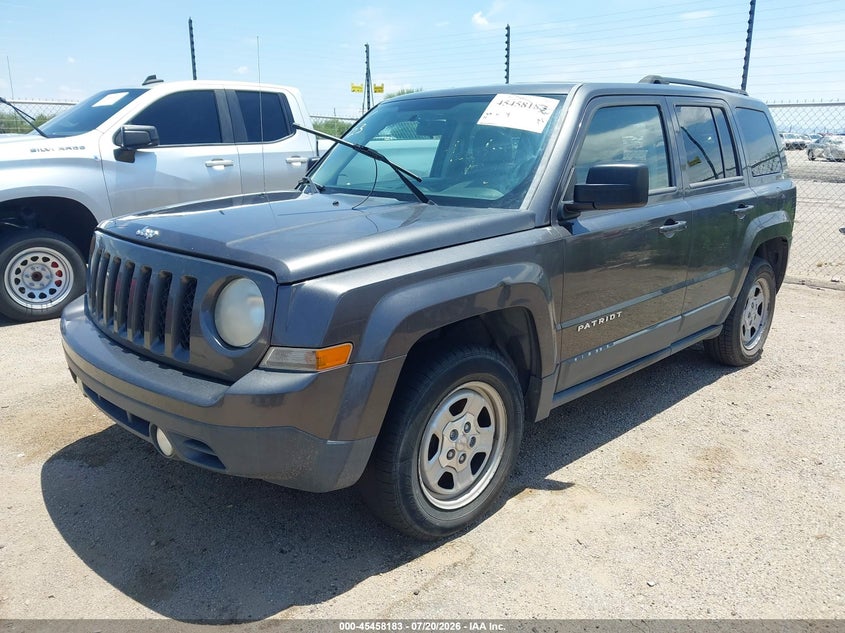 2014 JEEP PATRIOT auction photo 2