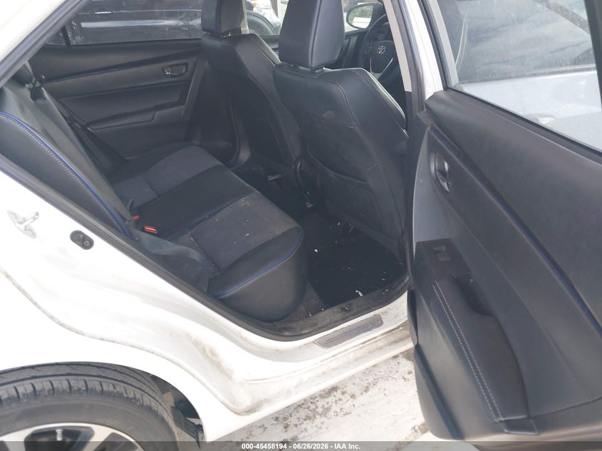 2018 TOYOTA COROLLA auction photo 8