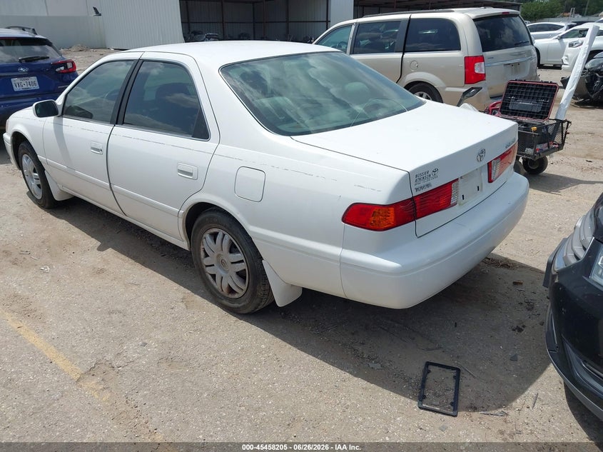 2000 TOYOTA CAMRY auction photo 3