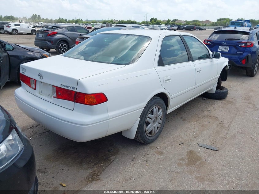 2000 TOYOTA CAMRY auction photo 4