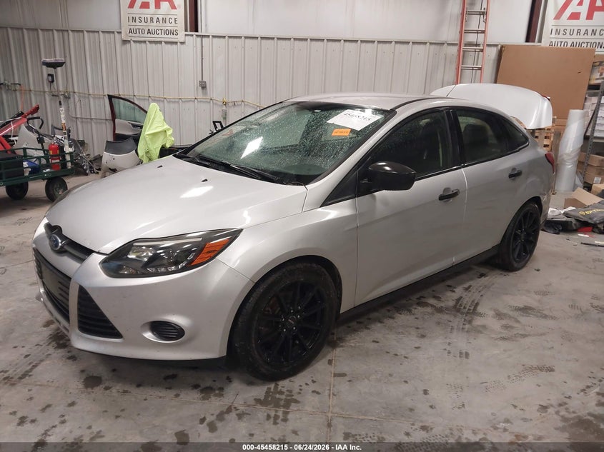 Vin: 1fahp3e25cl267279, lot: 45956328, ford focus s 20122