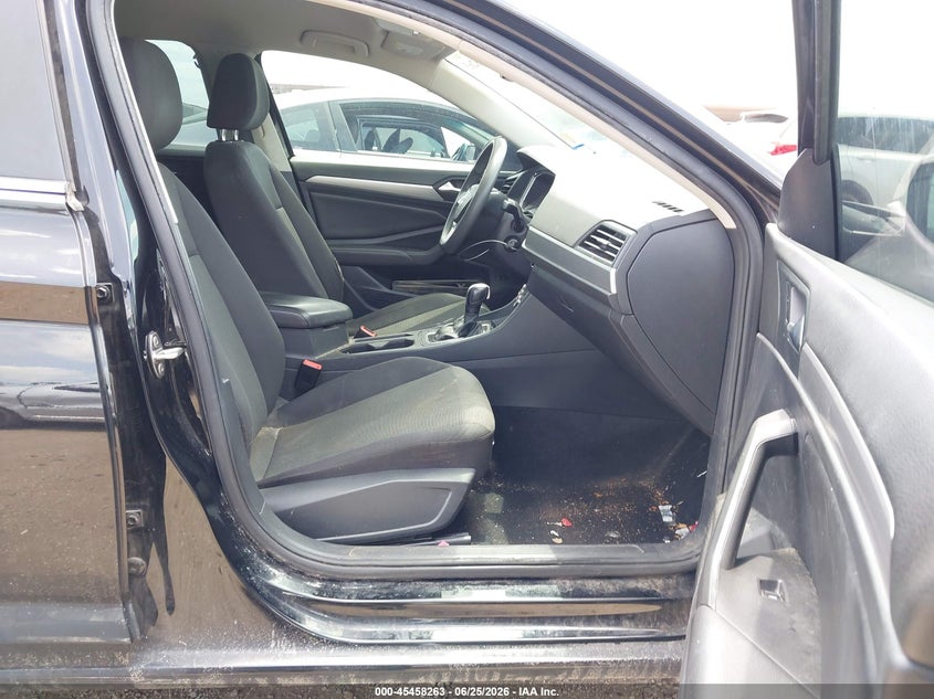 2019 VOLKSWAGEN JETTA auction photo 5