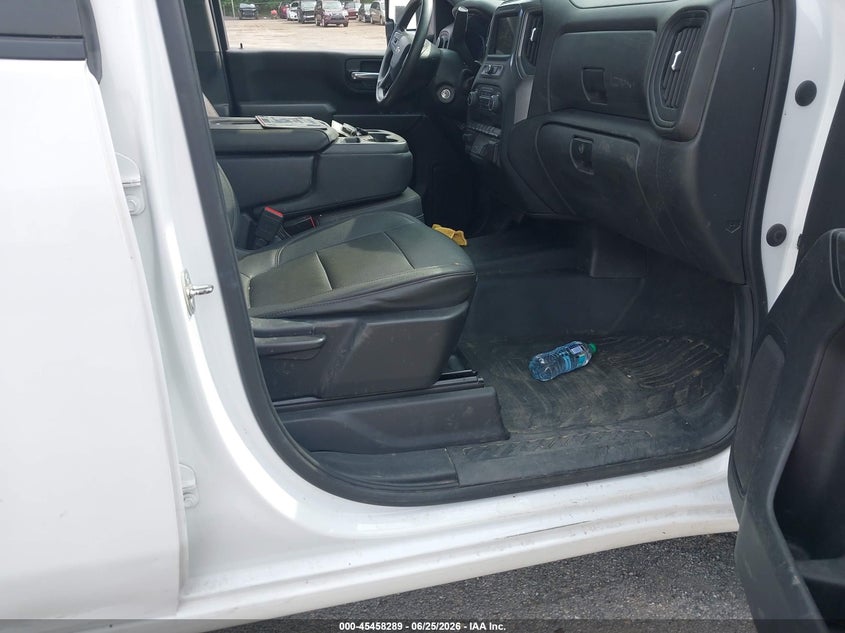 2023 CHEVROLET SILVERADO 2500HD auction photo 5