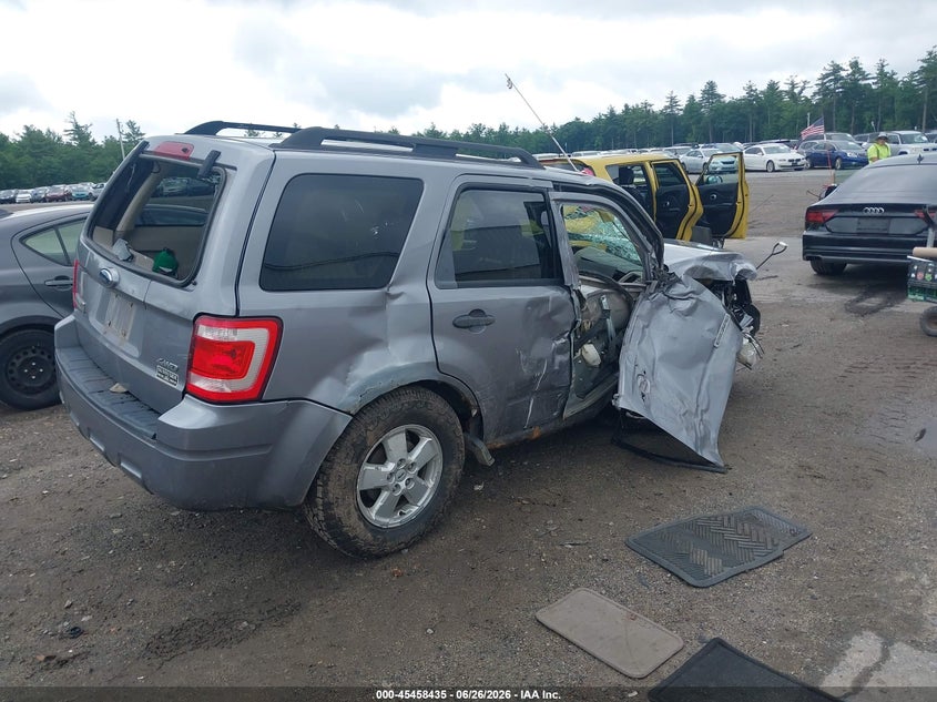 2008 FORD ESCAPE auction photo 4