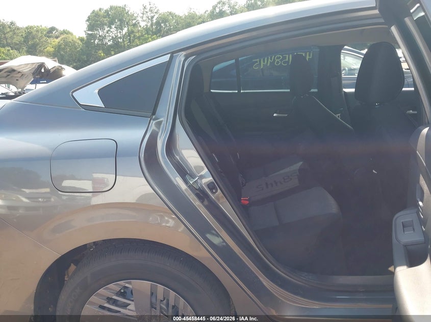 2026 NISSAN SENTRA auction photo 8