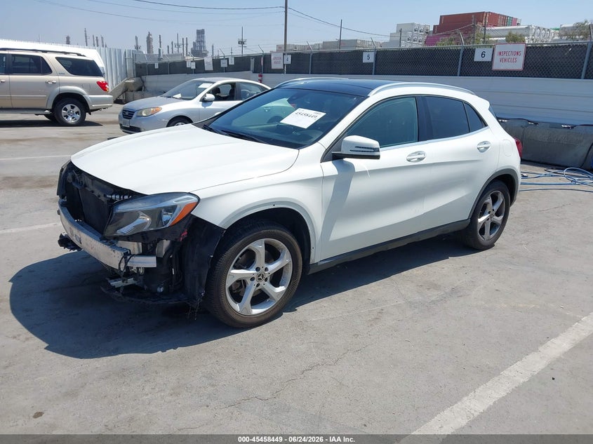 2018 MERCEDES-BENZ GLA 250 auction photo 2