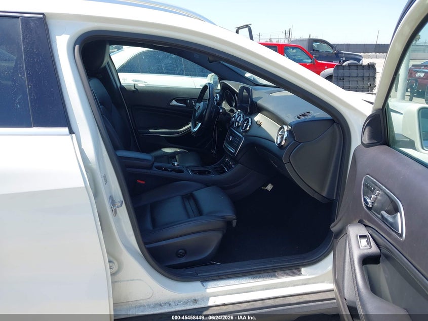 2018 MERCEDES-BENZ GLA 250 auction photo 5