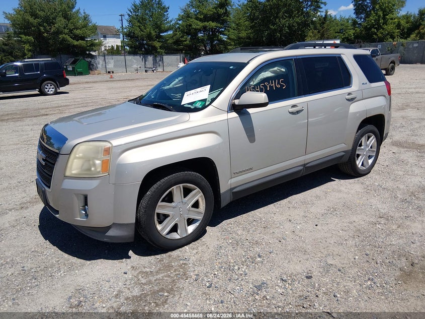2011 GMC TERRAIN auction photo 2