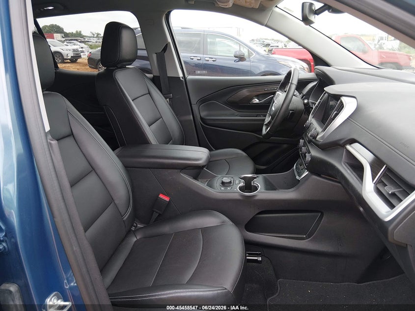 2024 GMC TERRAIN auction photo 5