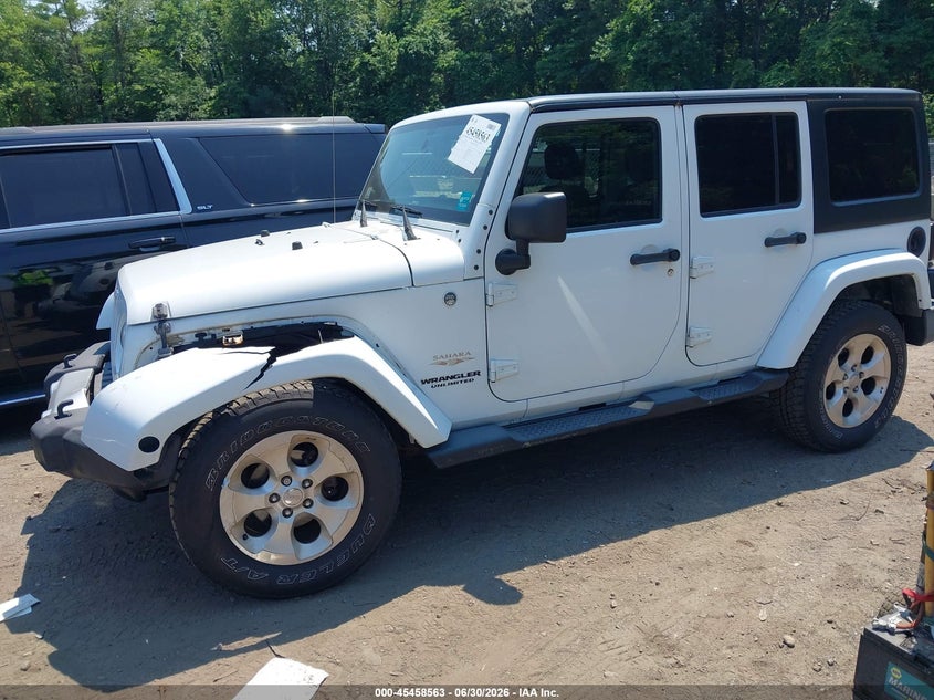 2013 Jeep Wrangler, Left Front, IAAI, VIN 1C4HJWEG6DL502704 — photo 2