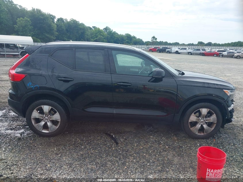 2020 Volvo Xc40 T5 Momentum VIN: YV4162UK2L2203049 Lot: 45458566