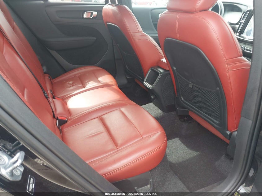 2020 Volvo Xc40 T5 Momentum VIN: YV4162UK2L2203049 Lot: 45458566