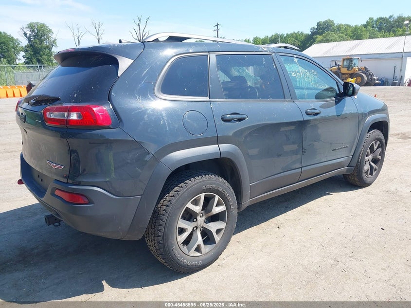 2017 JEEP CHEROKEE auction photo 4