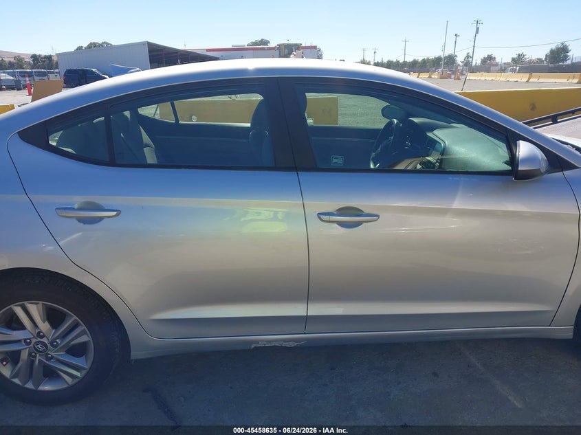 AtlanticExpress - Hyundai Elantra
