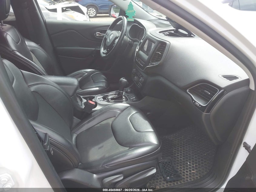 2019 JEEP CHEROKEE auction photo 5