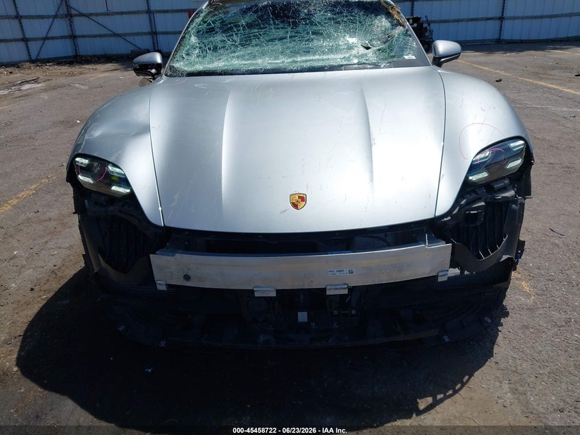 2022 Porsche Taycan Cross Turismo 4S VIN: WP0BB2Y18NSA71070 Lot: 45458722