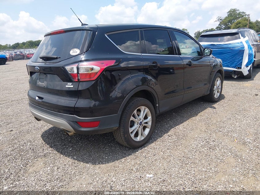 2017 FORD ESCAPE auction photo 4