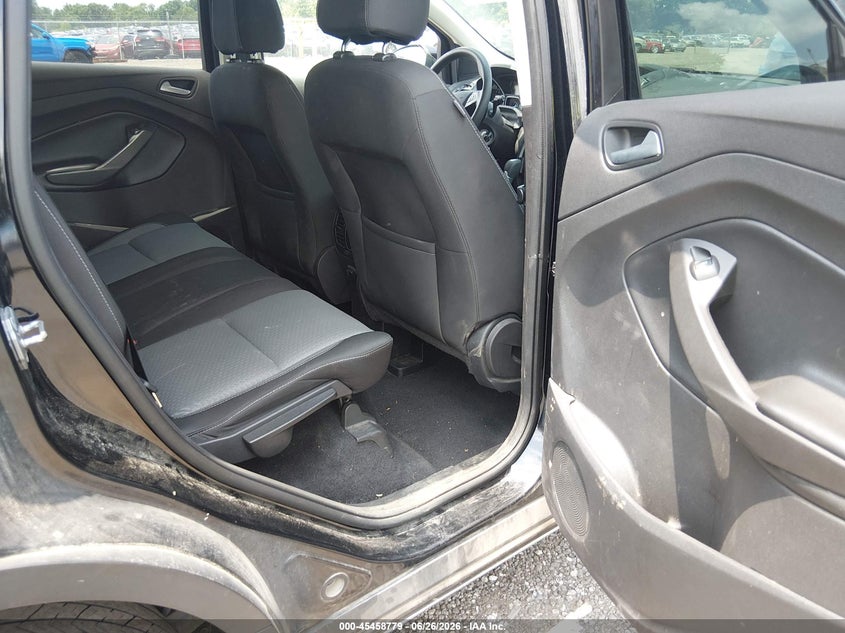 2017 FORD ESCAPE auction photo 8