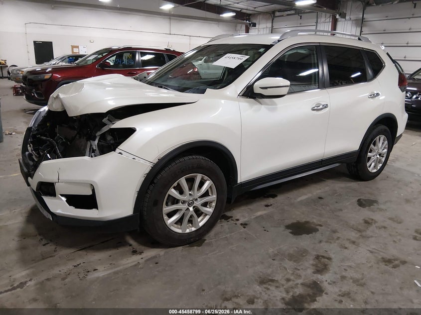 2019 NISSAN ROGUE auction photo 2
