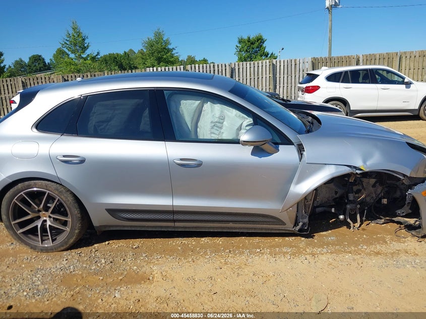 PORSCHE MACAN - zdjęcie 14