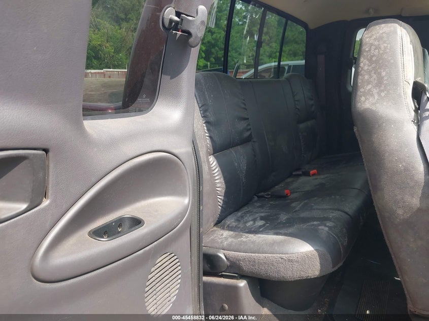 2000 DODGE RAM 1500 auction photo 8