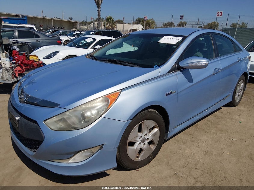 2011 Hyundai Sonata Hybrid KMHEC4A45BA000963 photo 1