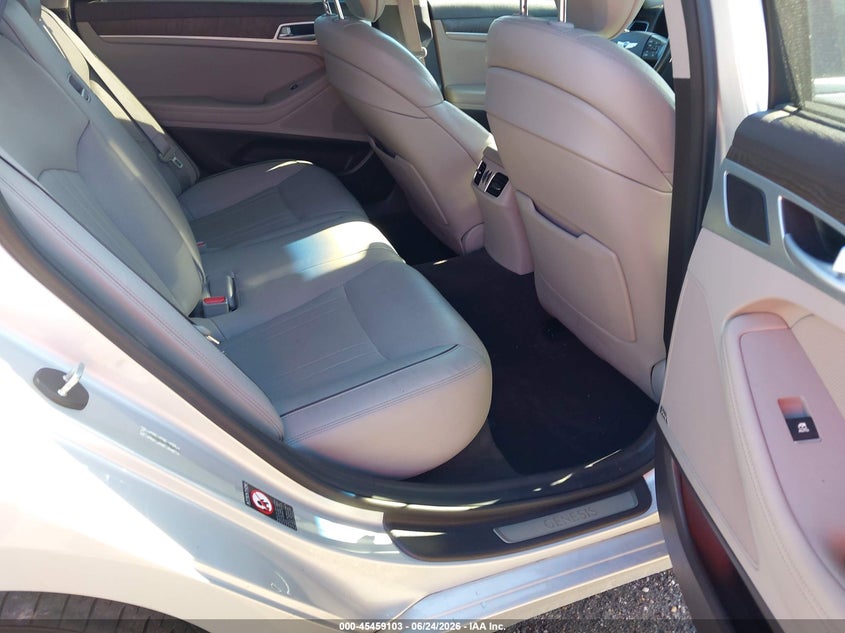 2015 Hyundai Genesis 5.0 VIN: KMHGN4JF6FU024357 Lot: 45459103