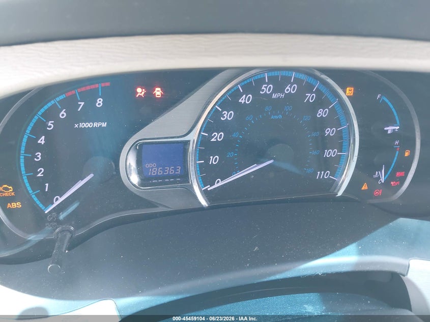 2013 TOYOTA SIENNA VAN 3.5L V-6 DOHC, VVT, 266HP