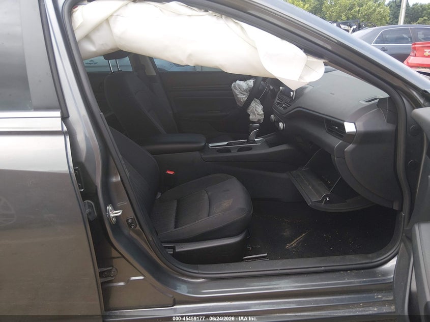 2025 NISSAN ALTIMA auction photo 5