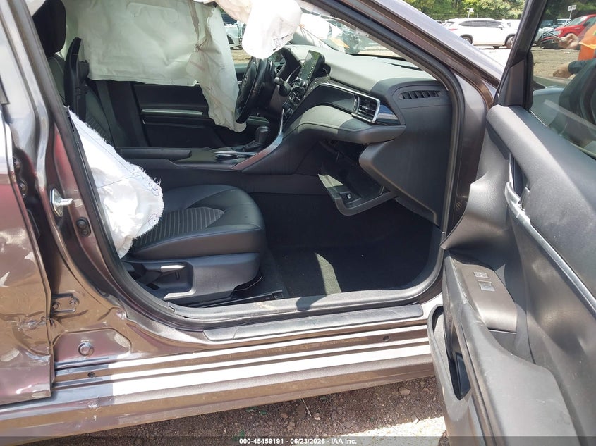 2023 TOYOTA CAMRY auction photo 5