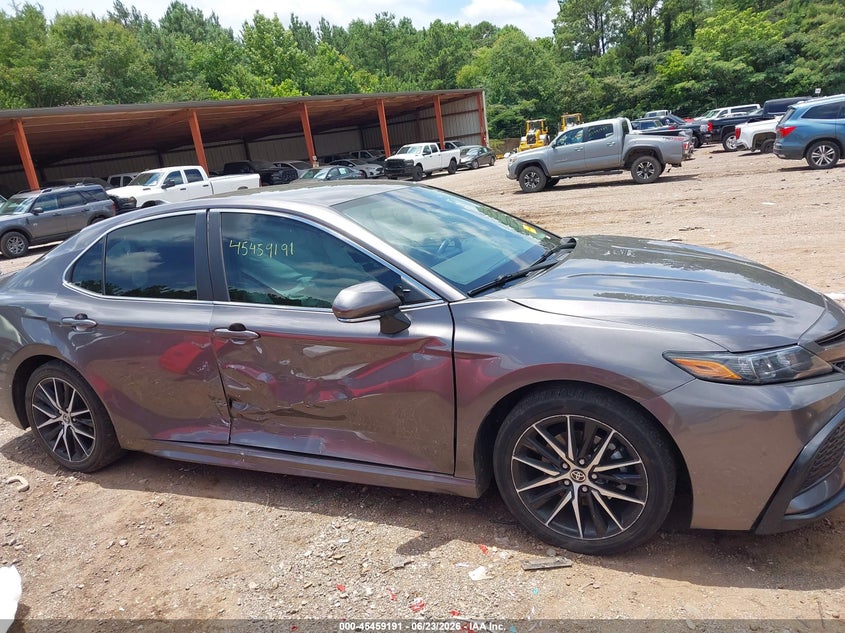 2023 TOYOTA CAMRY auction photo 6