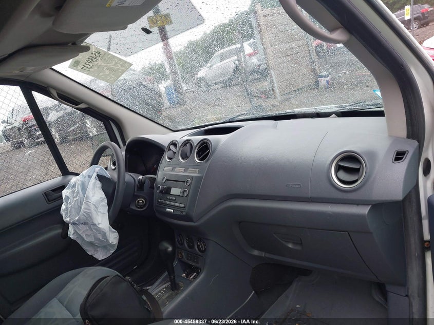 2013 FORD TRANSIT CONNECT auction photo 5