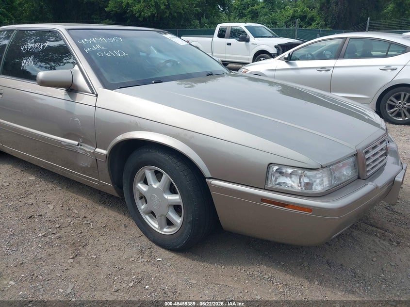 2002 Cadillac Eldorado Touring Etc VIN: 1G6ET12932B100943 Lot: 45459389